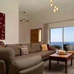 Villa Sunrise View By Homie Santa Cruz (Madeira)